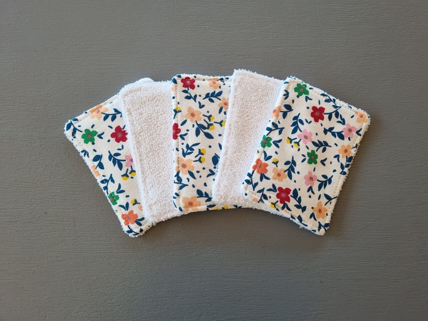 Make-up remover pads